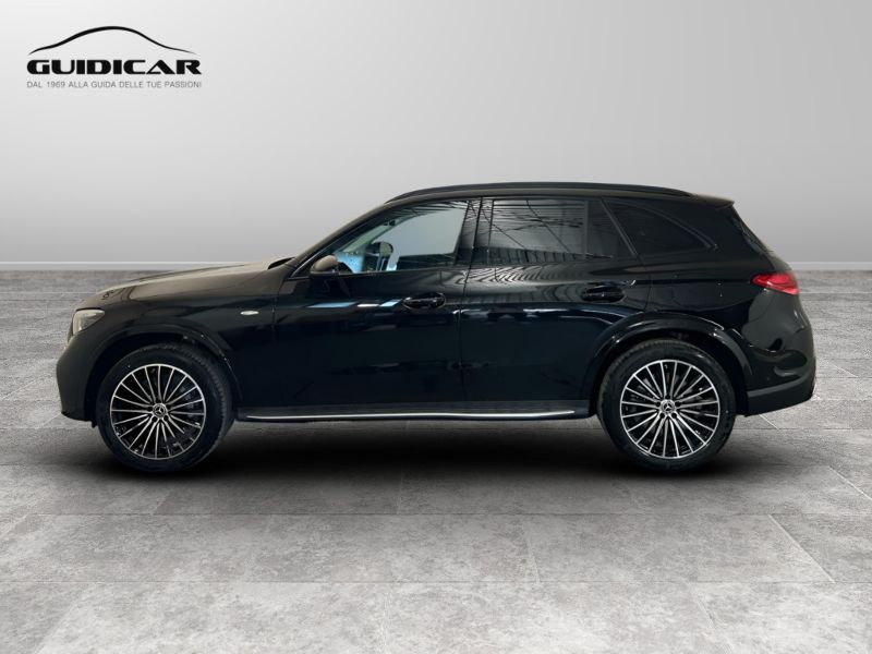 GuidiCar - MERCEDES BENZ Nuova GLC SUV 1 GLC 300 de 4MATIC AMG Line ADVANCED TECH Nuovo