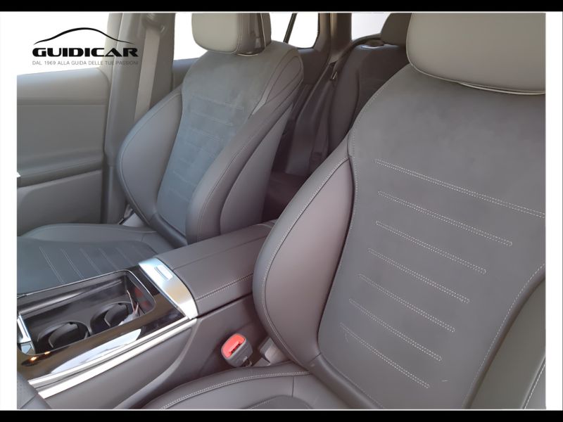 GuidiCar - MERCEDES BENZ Nuova GLC SUV 1 GLC 300 de 4MATIC AMG Line ADVANCED TECH Nuovo