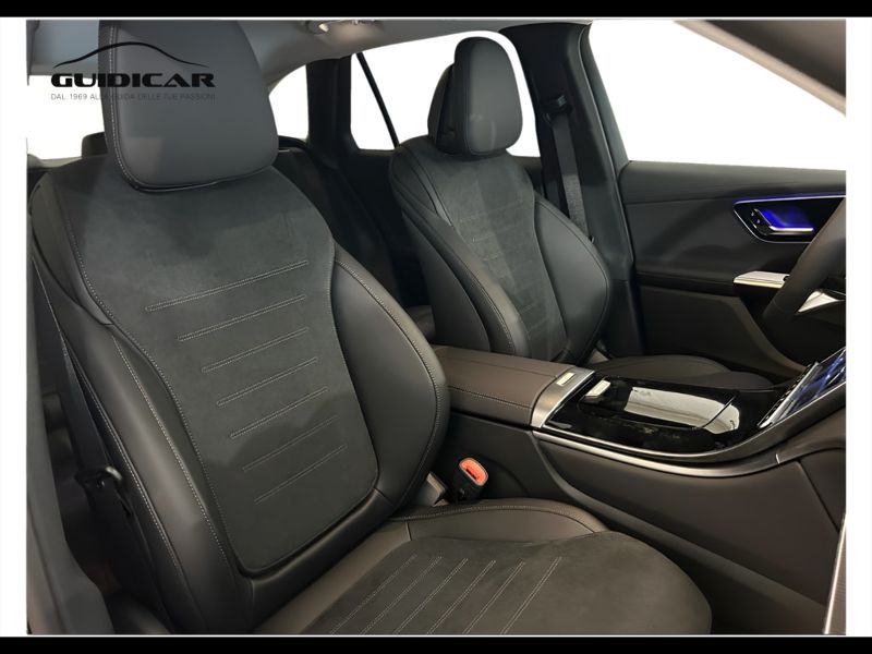GuidiCar - MERCEDES BENZ Nuova GLC SUV 1 GLC 300 de 4MATIC AMG Line ADVANCED TECH Nuovo