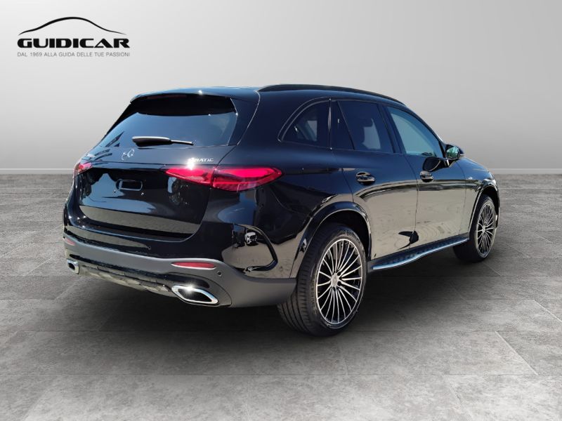 GuidiCar - MERCEDES BENZ Nuova GLC SUV 1 GLC 300 de 4MATIC AMG Line ADVANCED TECH Nuovo