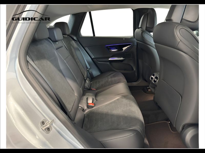 GuidiCar - MERCEDES BENZ Nuova GLC SUV 1 GLC 300 de 4MATIC DL1 Nuovo