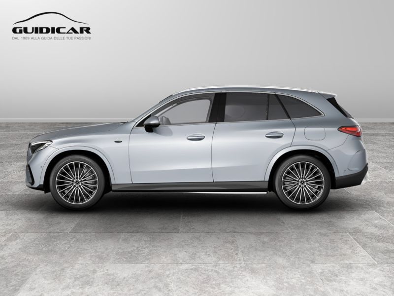 GuidiCar - MERCEDES BENZ Nuova GLC SUV 1 GLC 300 de 4MATIC DL1 Nuovo