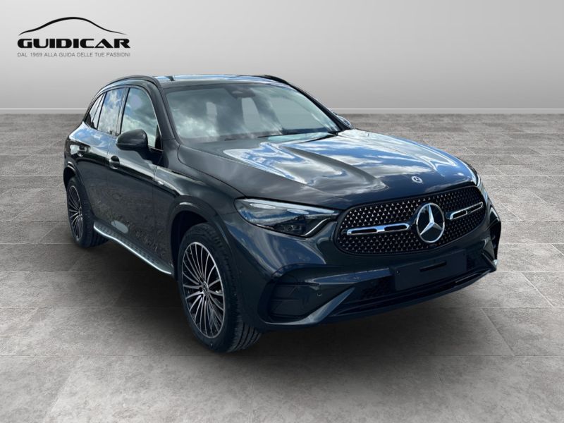 GuidiCar - MERCEDES BENZ Nuova GLC SUV 1 GLC 300 de 4MATIC AMG Line ADVANCED Nuovo