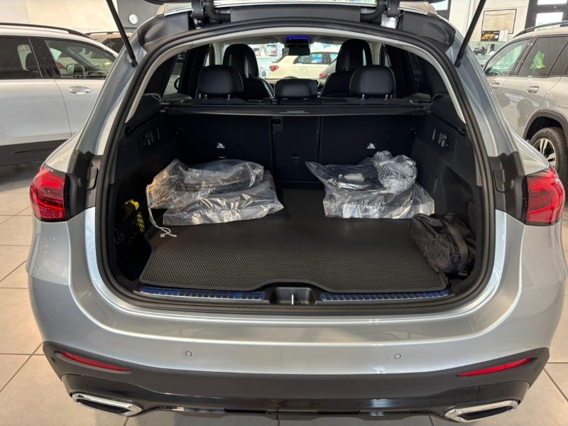 GuidiCar - MERCEDES BENZ Nuova GLC SUV 1 GLC 300 de 4MATIC DL1 Nuovo