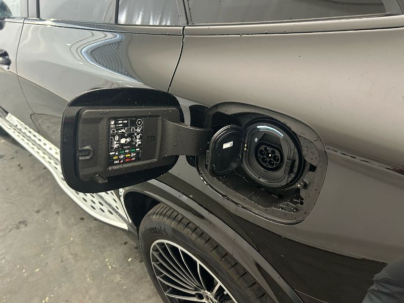 GuidiCar - MERCEDES BENZ Nuova GLC SUV 1 GLC 300 de 4MATIC AMG Line ADVANCED TECH Nuovo