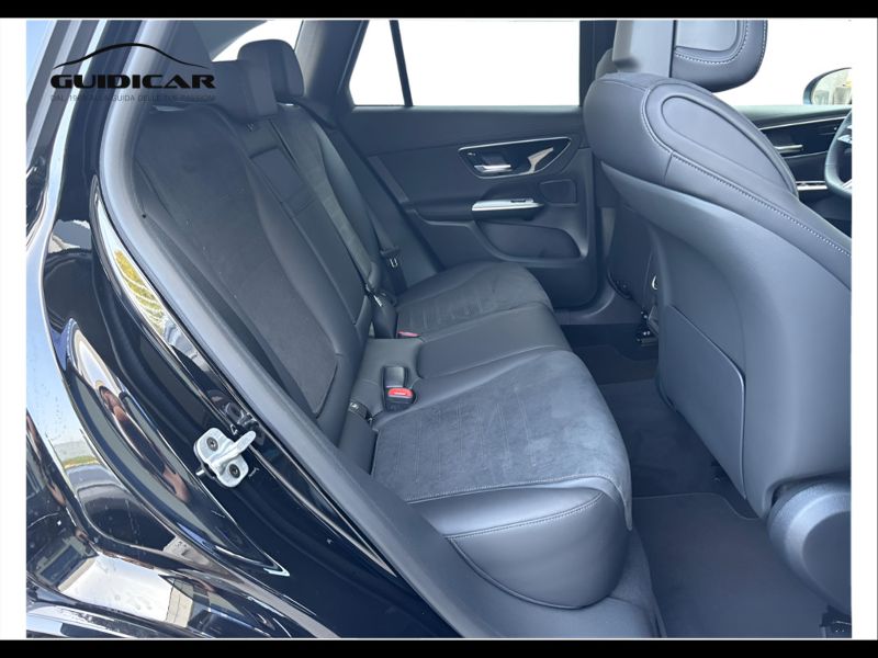 GuidiCar - MERCEDES BENZ Nuova GLC SUV 1 GLC 300 de 4MATIC AMG Line ADVANCED TECH Nuovo