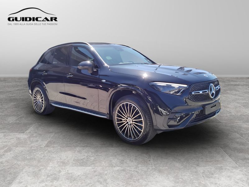 GuidiCar - MERCEDES BENZ Nuova GLC SUV 1 GLC 300 de 4MATIC AMG Line ADVANCED TECH Nuovo