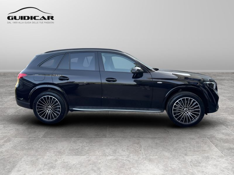 GuidiCar - MERCEDES BENZ Nuova GLC SUV 1 GLC 300 de 4MATIC AMG Line ADVANCED TECH Nuovo