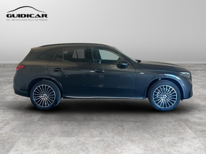 GuidiCar - MERCEDES BENZ Nuova GLC SUV 1 GLC 300 de 4MATIC AMG Line ADVANCED TECH Nuovo
