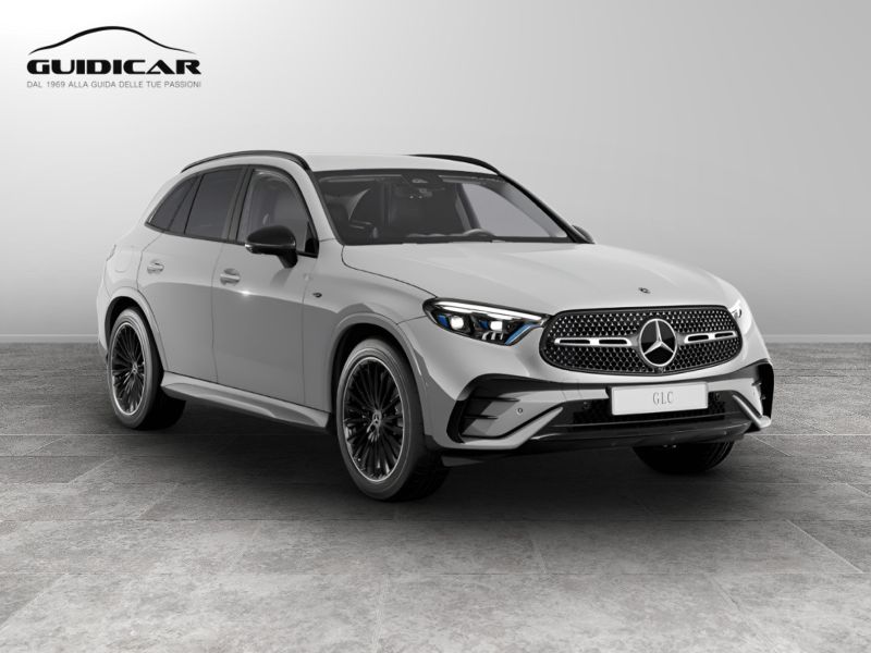 GuidiCar - MERCEDES BENZ Nuova GLC SUV 1 GLC 300 de 4MATIC AMG Line PREMIUM TECH Nuovo