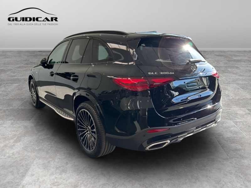 GuidiCar - MERCEDES BENZ Nuova GLC SUV 1 GLC 300 de 4MATIC AMG Line ADVANCED PLUS Nuovo