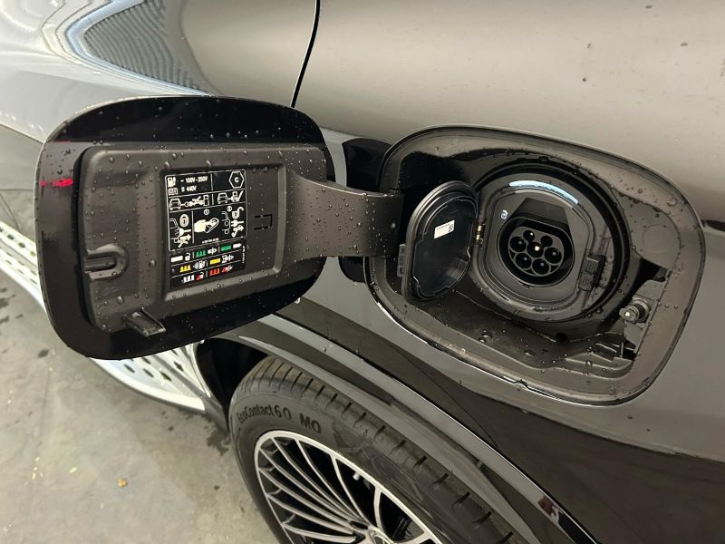 GuidiCar - MERCEDES BENZ Nuova GLC SUV 1 GLC 300 de 4MATIC AMG Line ADVANCED TECH Nuovo
