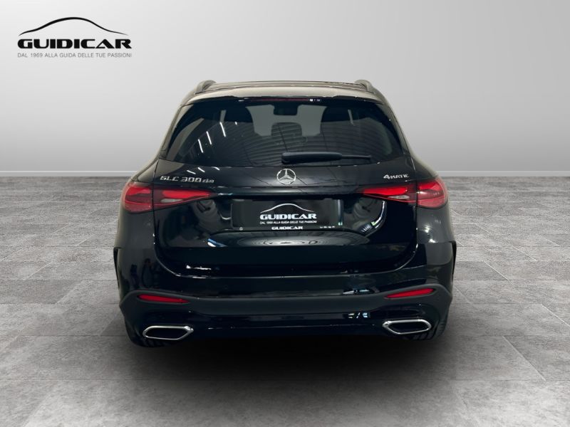 GuidiCar - MERCEDES BENZ Nuova GLC SUV 1 GLC 300 de 4MATIC AMG Line ADVANCED TECH Nuovo