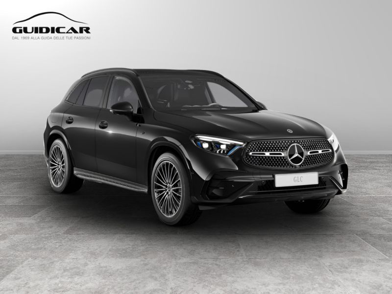 GuidiCar - MERCEDES BENZ Nuova GLC SUV 1 GLC 300 de 4MATIC AMG Line ADVANCED Nuovo
