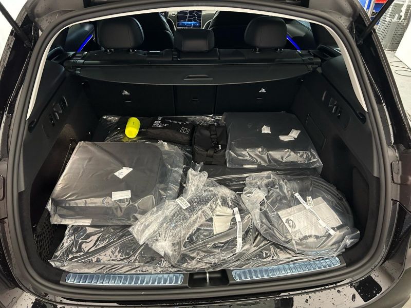GuidiCar - MERCEDES BENZ Nuova GLC SUV 1 GLC 300 de 4MATIC AMG Line ADVANCED TECH Nuovo