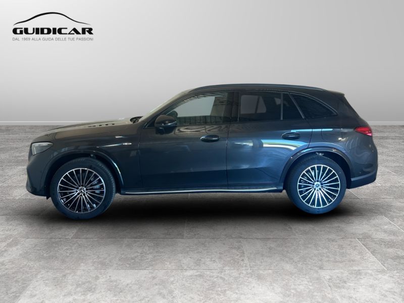 GuidiCar - MERCEDES BENZ Nuova GLC SUV 1 GLC 300 de 4MATIC AMG Line ADVANCED TECH Nuovo