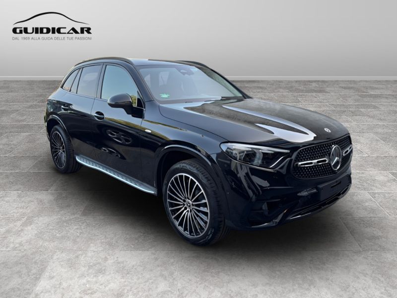 GuidiCar - MERCEDES BENZ Nuova GLC SUV 1 GLC 300 de 4MATIC AMG Line ADVANCED TECH Nuovo