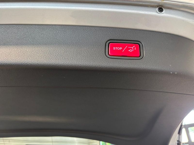 GuidiCar - MERCEDES BENZ Nuova GLC SUV 1 GLC 300 de 4MATIC DL1 Nuovo