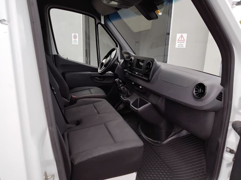 GuidiCar - Mercedes Sprinter 2019 sprinter 311 2.1 cdi F 32/33 fwd E6 Usato