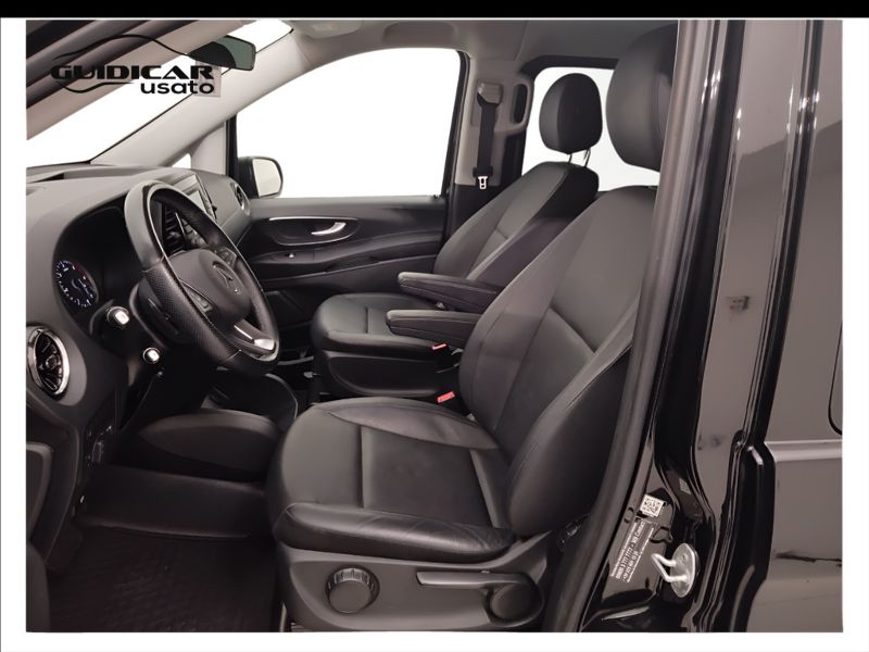 GuidiCar - Mercedes Vito 2023 vito 116 cdi compact mixto pro auto my20 Usato