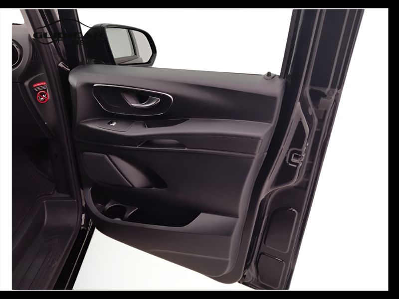 GuidiCar - Mercedes Vito 2023 vito 116 cdi compact mixto pro auto my20 Usato