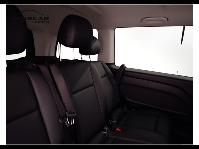GuidiCar - Mercedes Vito 2023 vito 116 cdi compact mixto pro auto my20 Usato