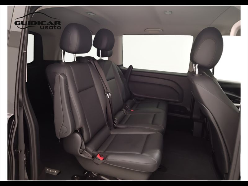 GuidiCar - Mercedes Vito 2023 vito 116 cdi compact mixto pro auto my20 Usato