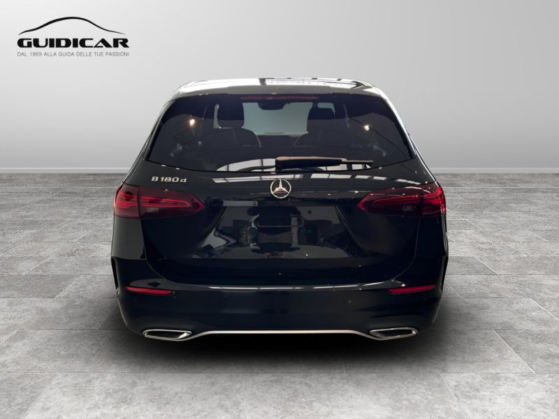 GuidiCar - MERCEDES BENZ Classe B - W247 2023 1 B 180 d AMG Line ADVANCED PLUS Nuovo