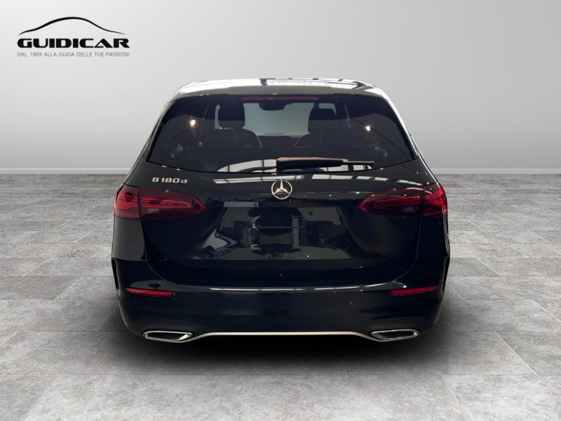 GuidiCar - MERCEDES BENZ Classe B - W247 2023 1 B 180 d AMG Line ADVANCED PLUS Nuovo