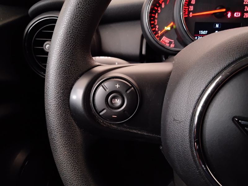 GuidiCar - MINI Mini 2019 Mini 5p 1.5 One Baker Street 75cv Usato