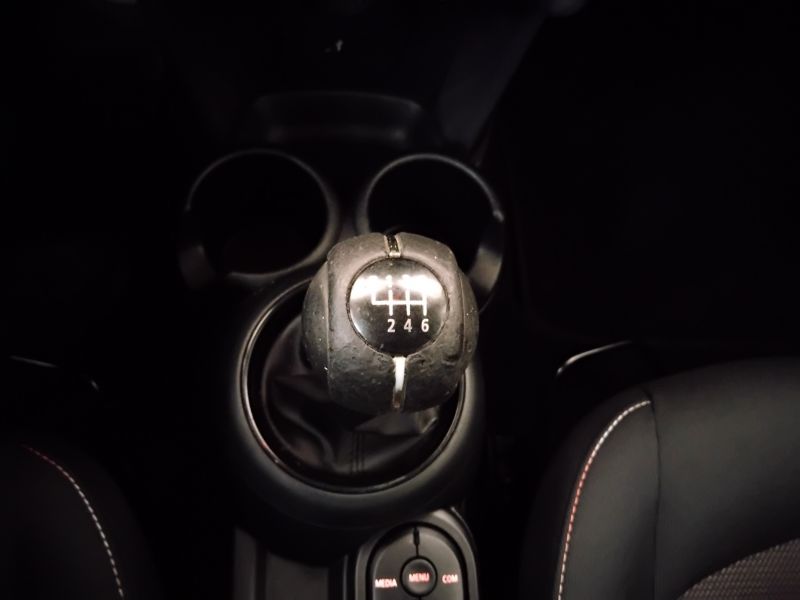 GuidiCar - MINI Mini 2019 Mini 5p 1.5 One Baker Street 75cv Usato