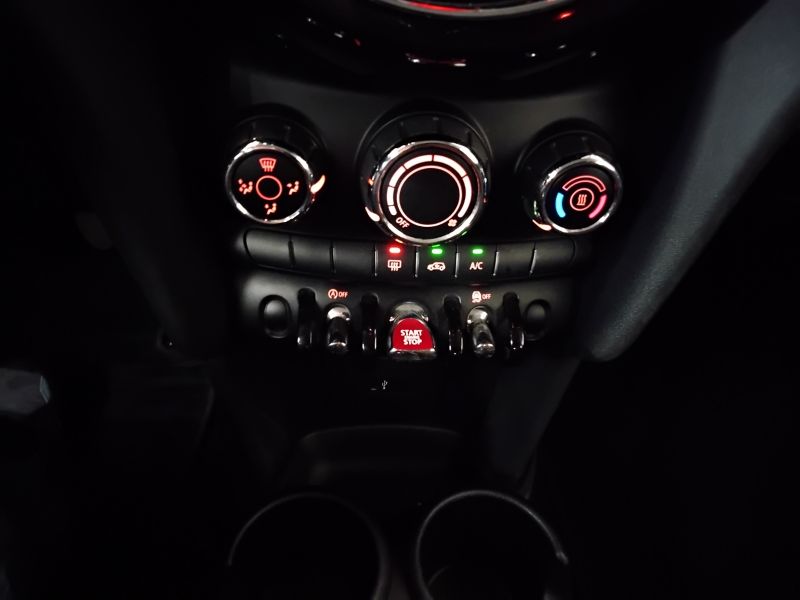 GuidiCar - MINI Mini 2019 Mini 5p 1.5 One Baker Street 75cv Usato