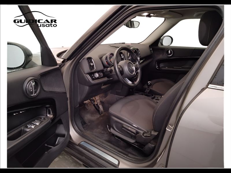 GuidiCar - MINI Countryman 2018 Mini Countryman 2.0 Cooper D Baker Street Usato