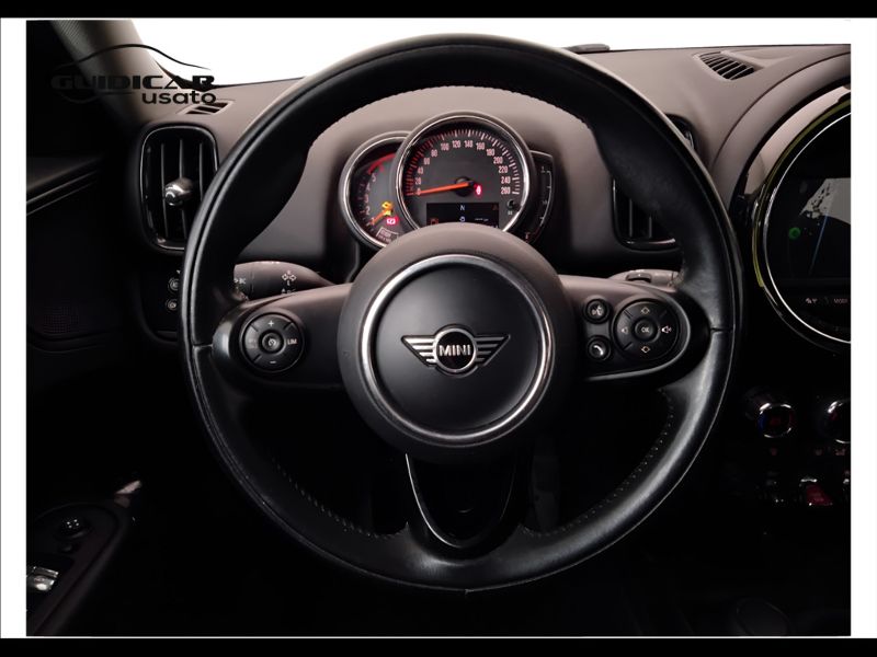 GuidiCar - MINI Countryman 2018 Mini Countryman 2.0 Cooper D Baker Street Usato