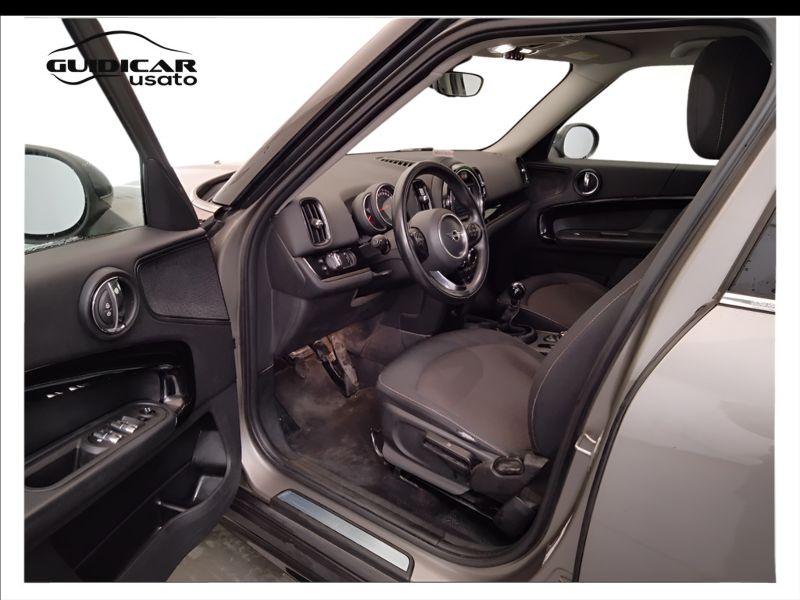 GuidiCar - MINI Countryman 2018 Mini Countryman 2.0 Cooper D Baker Street Usato