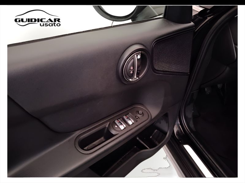 GuidiCar - MINI Countryman 2017 Mini Countryman 2.0 Cooper D Boost all4 Usato