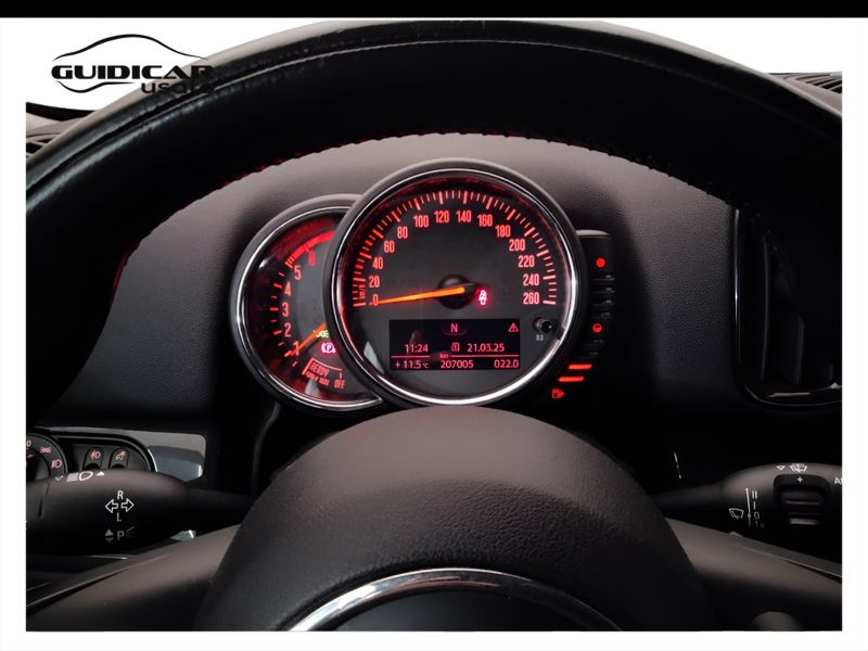 GuidiCar - MINI Countryman 2017 Mini Countryman 2.0 Cooper D Boost all4 Usato