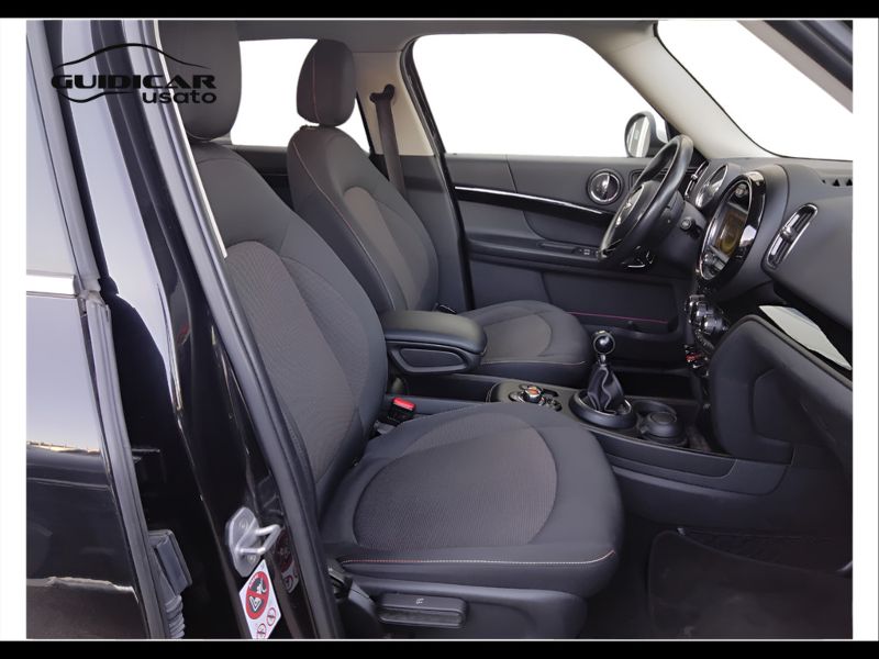 GuidiCar - MINI Countryman 2017 Mini Countryman 2.0 Cooper D Boost Usato