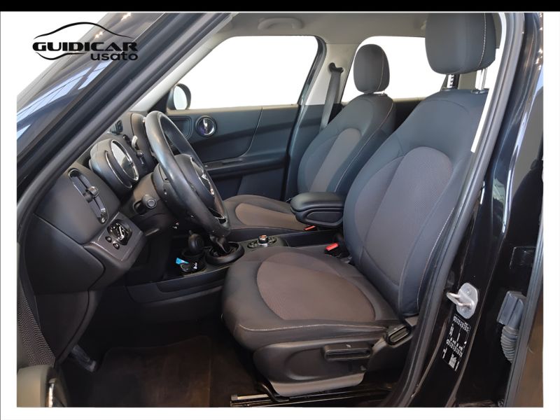 GuidiCar - MINI Countryman 2017 Mini Countryman 2.0 Cooper D Business auto Usato