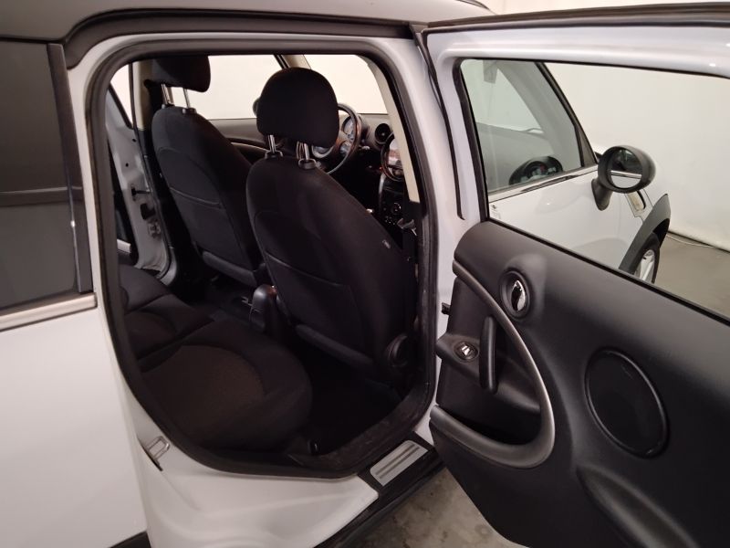 GuidiCar - MINI Countryman 2013 Mini Countryman 1.6 Cooper D Usato