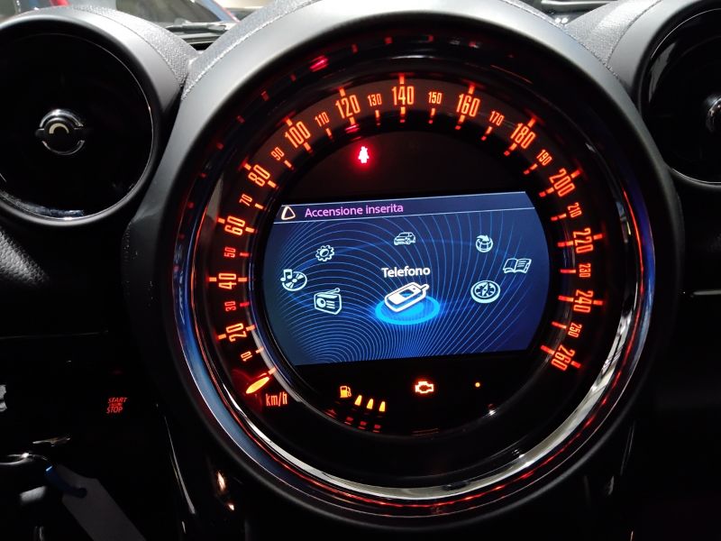 GuidiCar - MINI Countryman 2016 Mini Countryman 1.6 Cooper E6 Usato