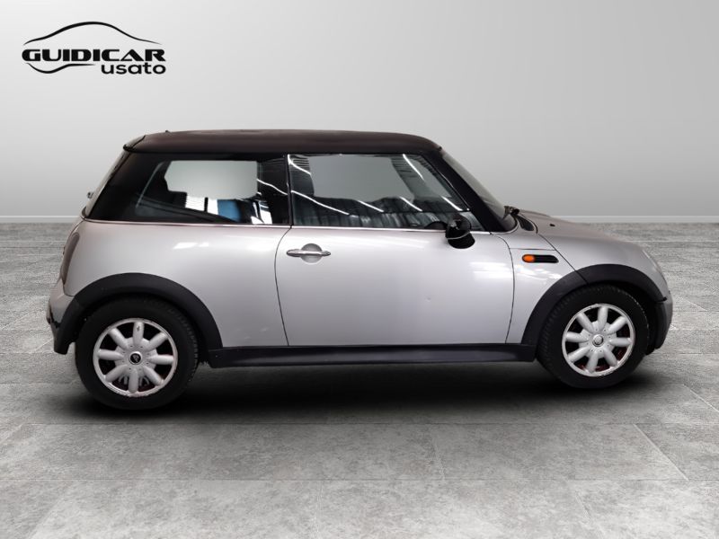 GuidiCar - MINI Mini 2004 Mini 1.4 One D Usato