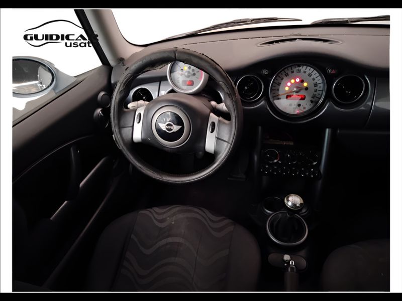 GuidiCar - MINI Mini 2004 Mini 1.4 One D Usato