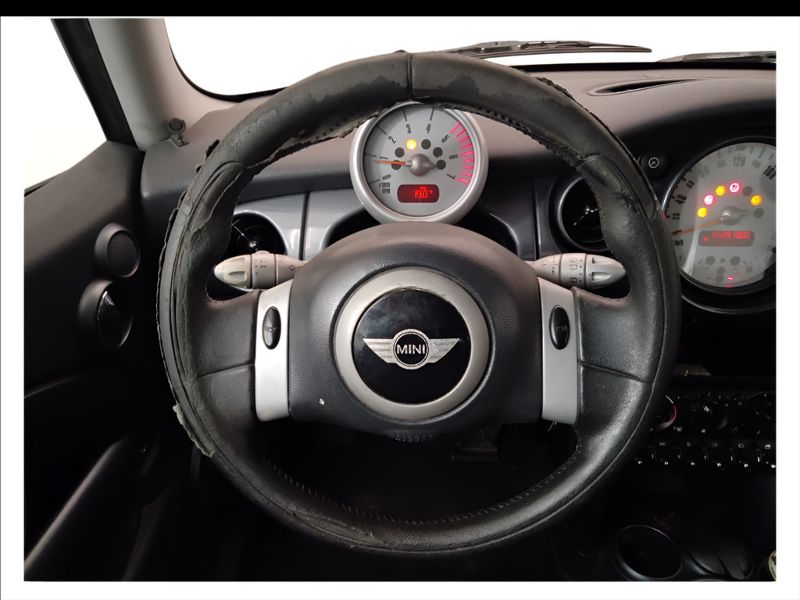 GuidiCar - MINI Mini 2004 Mini 1.4 One D Usato