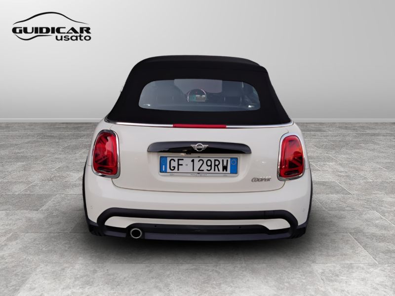GuidiCar - MINI Mini 2021 Mini Cabrio 1.5 Cooper Classic auto Usato