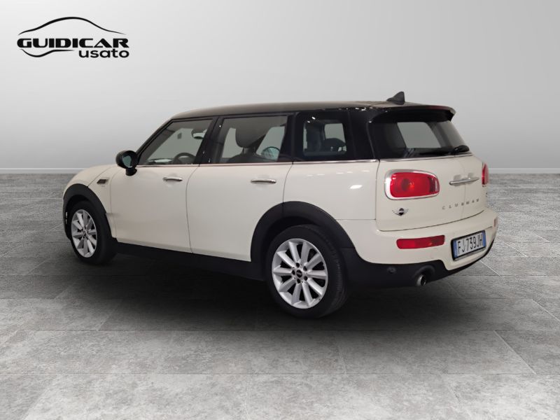 GuidiCar - MINI Mini 2017 Mini Clubman 2.0 Cooper D Business Usato