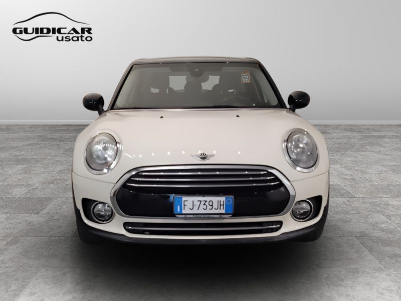 GuidiCar - MINI Mini 2017 Mini Clubman 2.0 Cooper D Business Usato