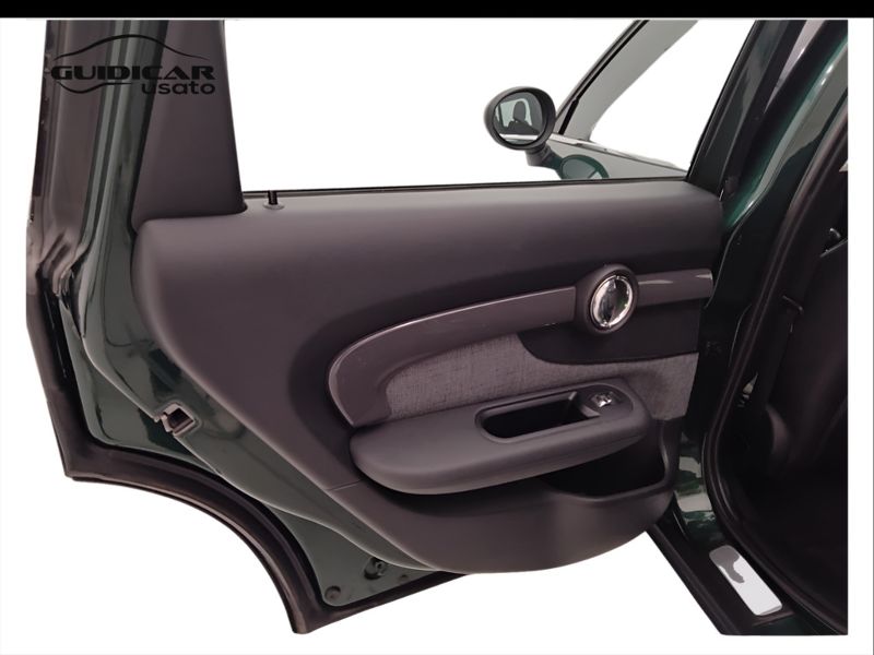GuidiCar - MINI Mini 2017 Mini Clubman 2.0 Cooper SD Hype all4 auto Usato
