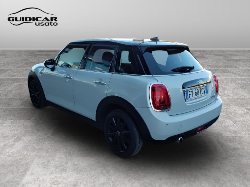 GuidiCar - MINI Mini 2019 Mini 5p 1.5 Cooper D Business Usato