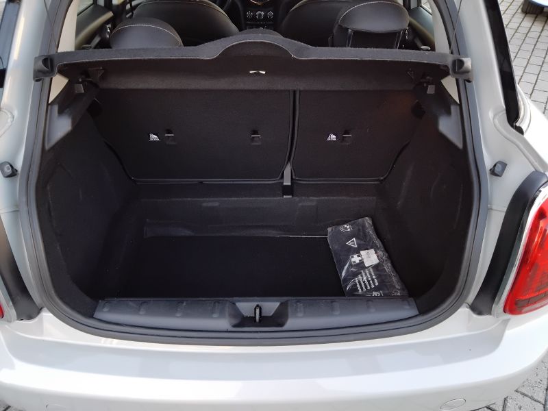 GuidiCar - MINI Mini 2019 Mini 5p 1.5 Cooper D Business Usato